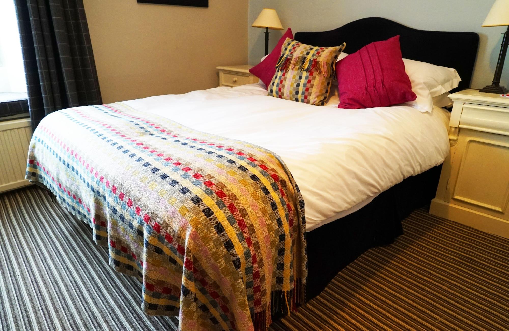 Feversham Arms Hotel & Verbena Spa Хелмсли Экстерьер фото