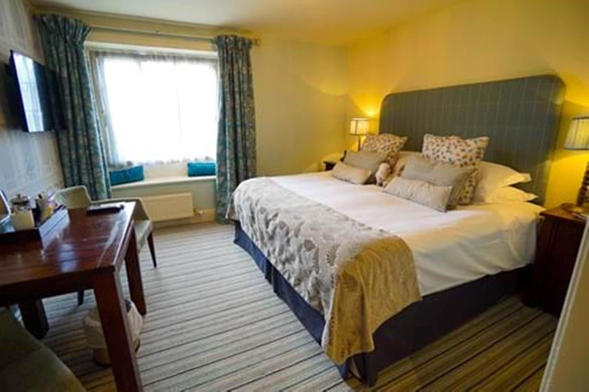 Feversham Arms Hotel & Verbena Spa Хелмсли Экстерьер фото
