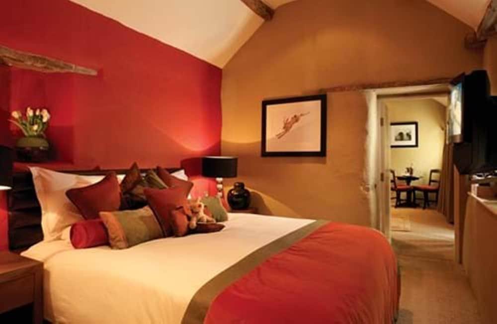 Feversham Arms Hotel & Verbena Spa Хелмсли Экстерьер фото